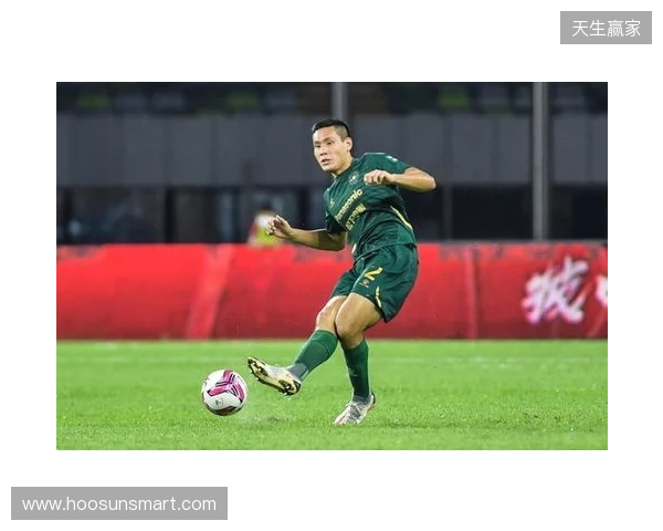 梁诺恒：父亲身体不好希望踢港超照顾他，盼浙江队能拿中超冠军