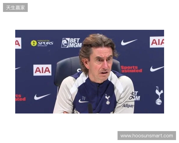 弗兰克:我不同意斯洛特的意见,范德芬不铲抢就不是合格后卫 弗兰克:我不同意斯洛特的意见,范德芬不铲抢就不是合格后卫